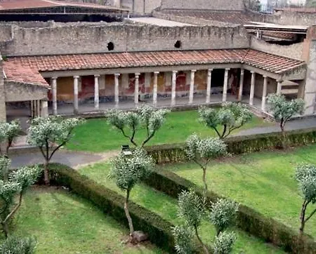 La Casa Nel Verde, Tra Mare E Vesuvio